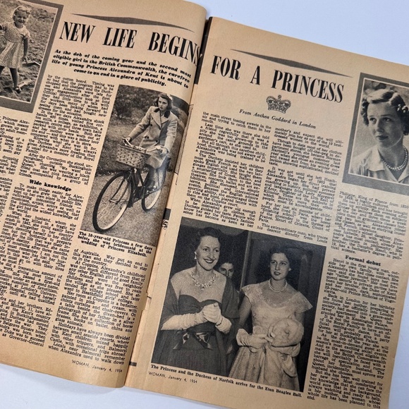 Vintage 1954 WOMAN Magazine – Christian Dior Guide to Style • Mid-Century - Picture 4 of 16